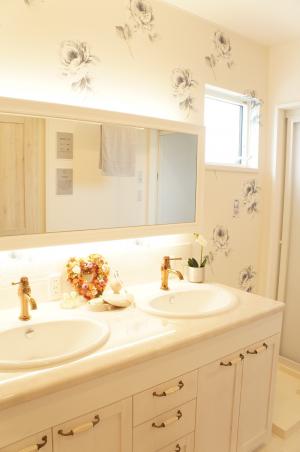 Wボールの製作の洗面台