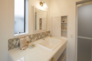 ガラスのコラベルタイル